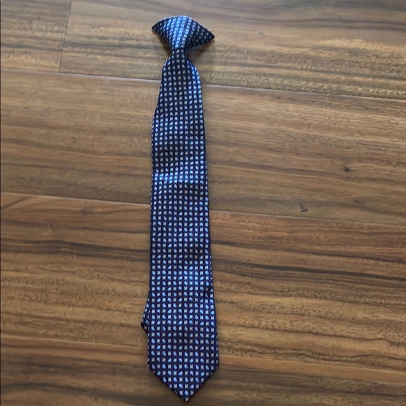 Elegant Navy Geometric Tie